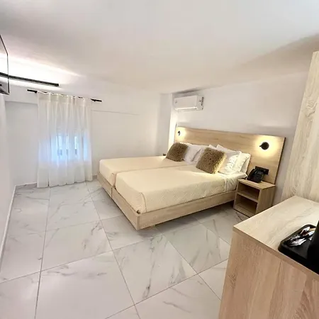 Hotel Artheon *